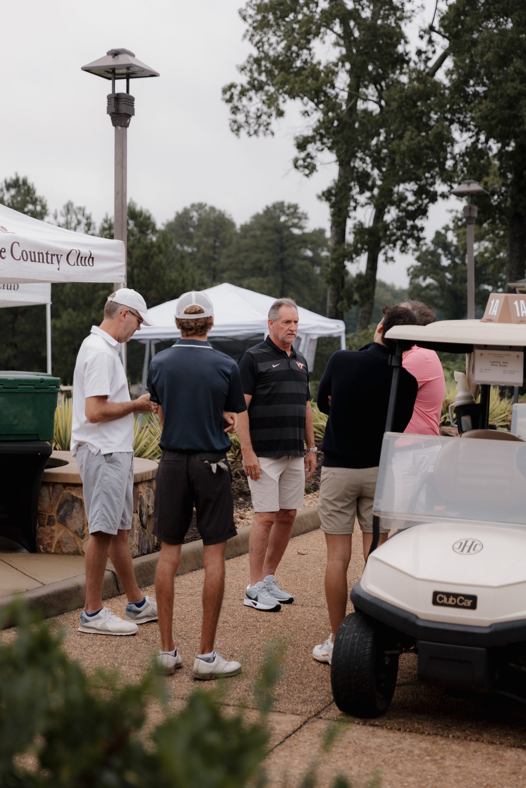 2024.09.30 emilydagesphotography lunchpaildefensefoundationgolfinvitational registration+warm ups 2